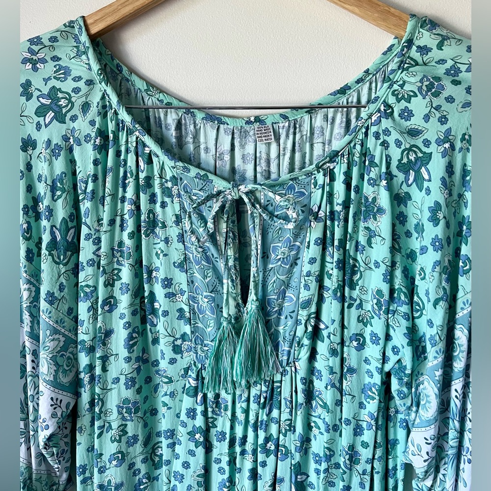 Silk Floral Boho Dress Tiered Bell Sleeves Tassel Tie Mint Green Size XL - Picture 4 of 9